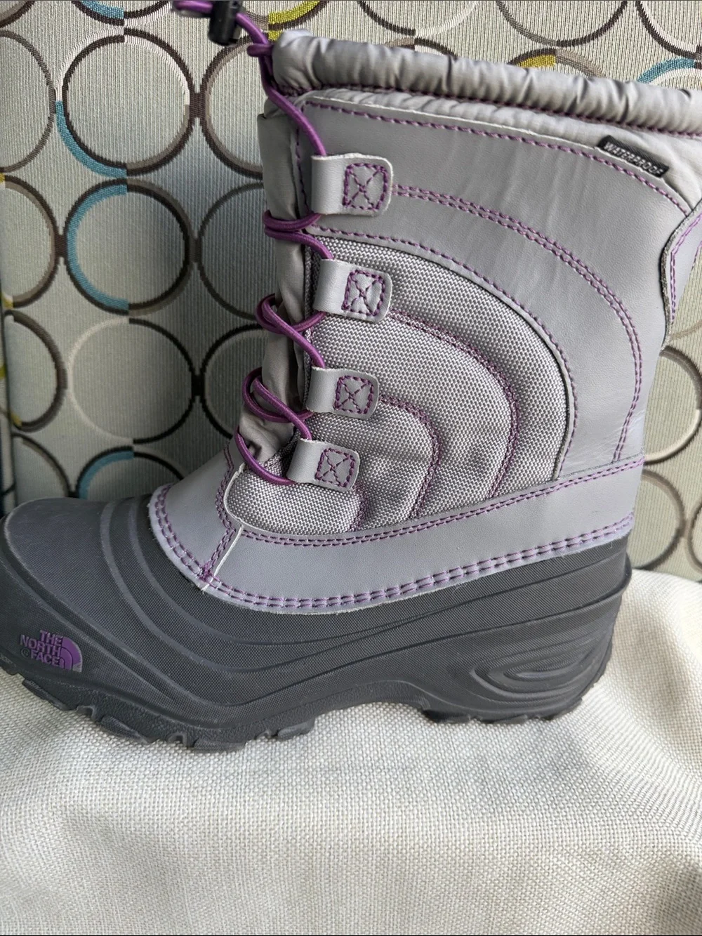 The North Face Gray and Purple Kids Snow Boots Size 4 Girls